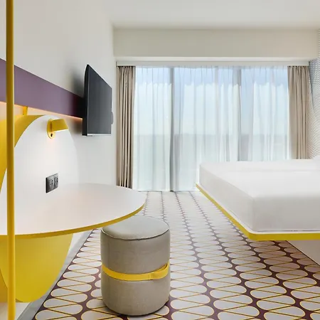 Prize By Radisson, Sky Tower