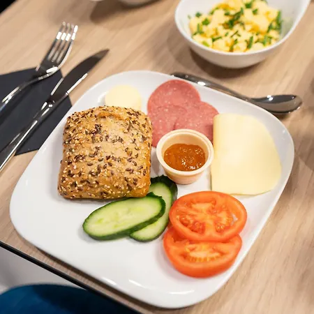 Prize By Radisson, Sky Tower